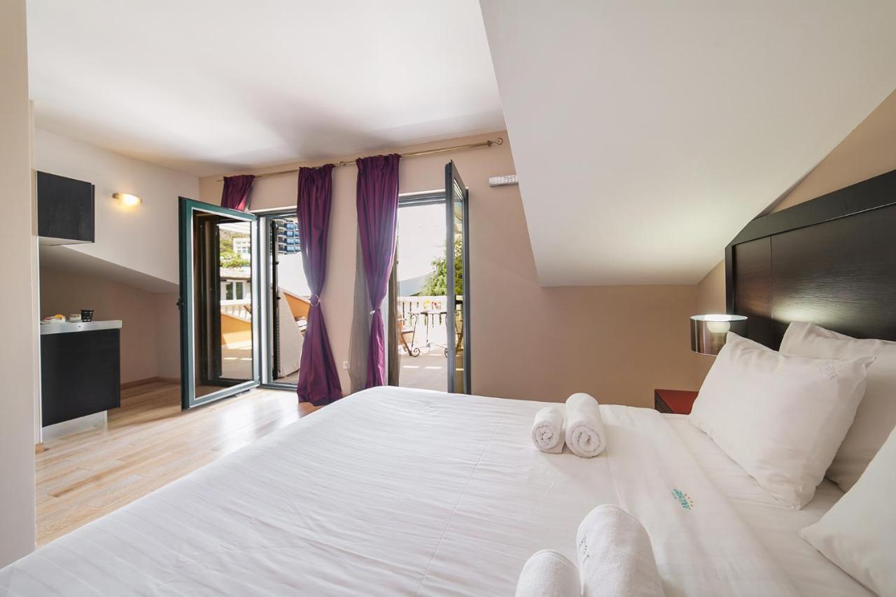 Apartments Grifone Lux Herceg Novi Eksteriør billede