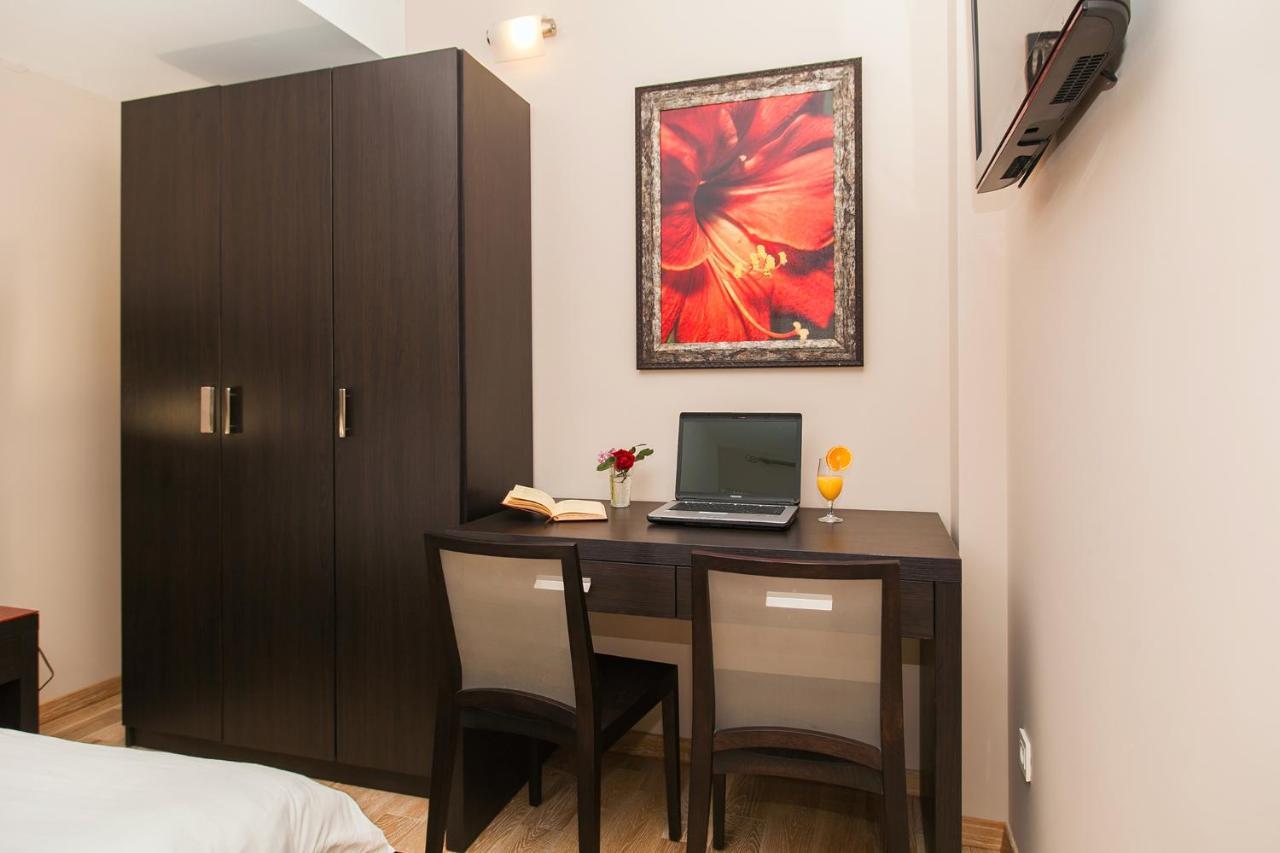 Apartments Grifone Lux Herceg Novi Eksteriør billede